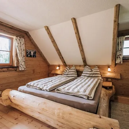 Webertonihuette Modern Retreat Kliening
